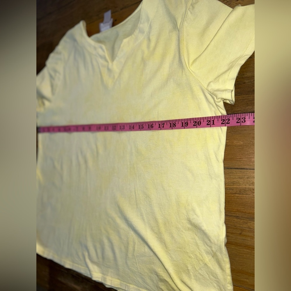 Chico's subtle Tie Dye Lemon Short Sleeve Basic Tee Soft Cotton/Modal blend - Picture 10 of 10